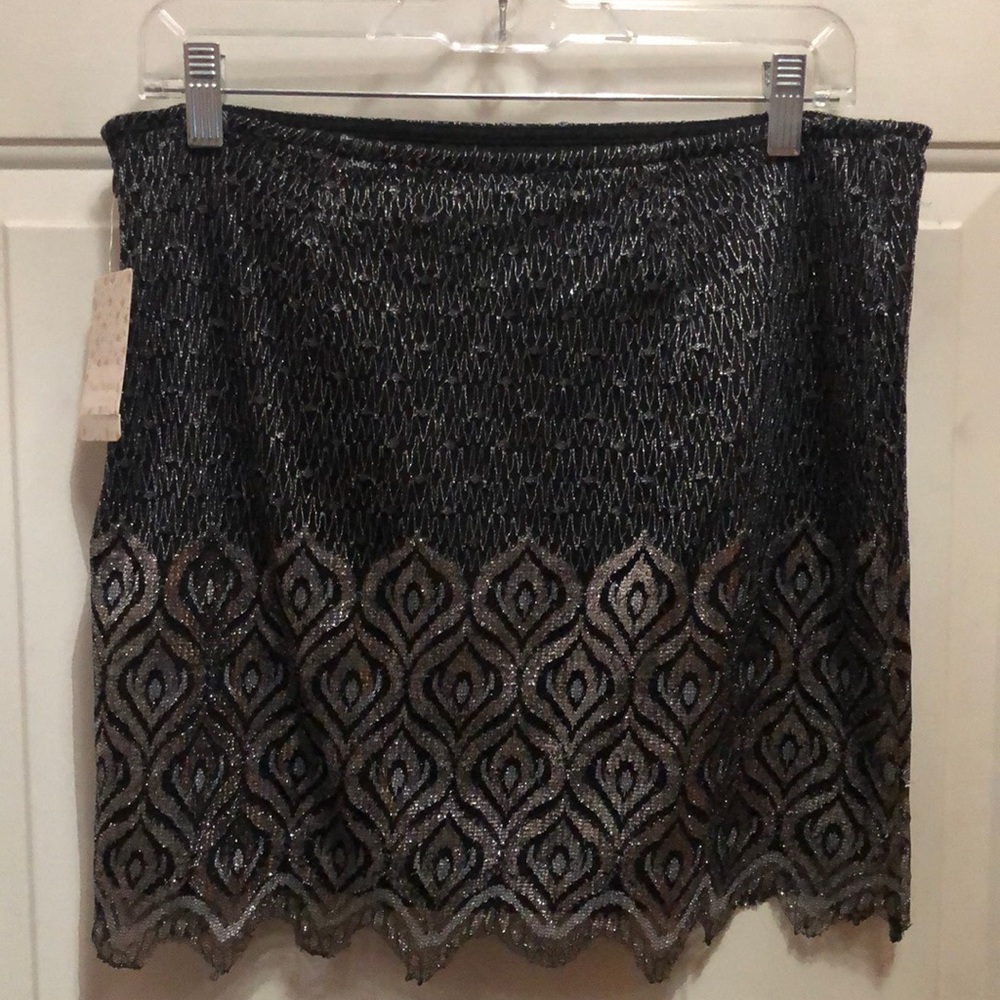 Free People brand new black/ gold/ silver side zip skirt